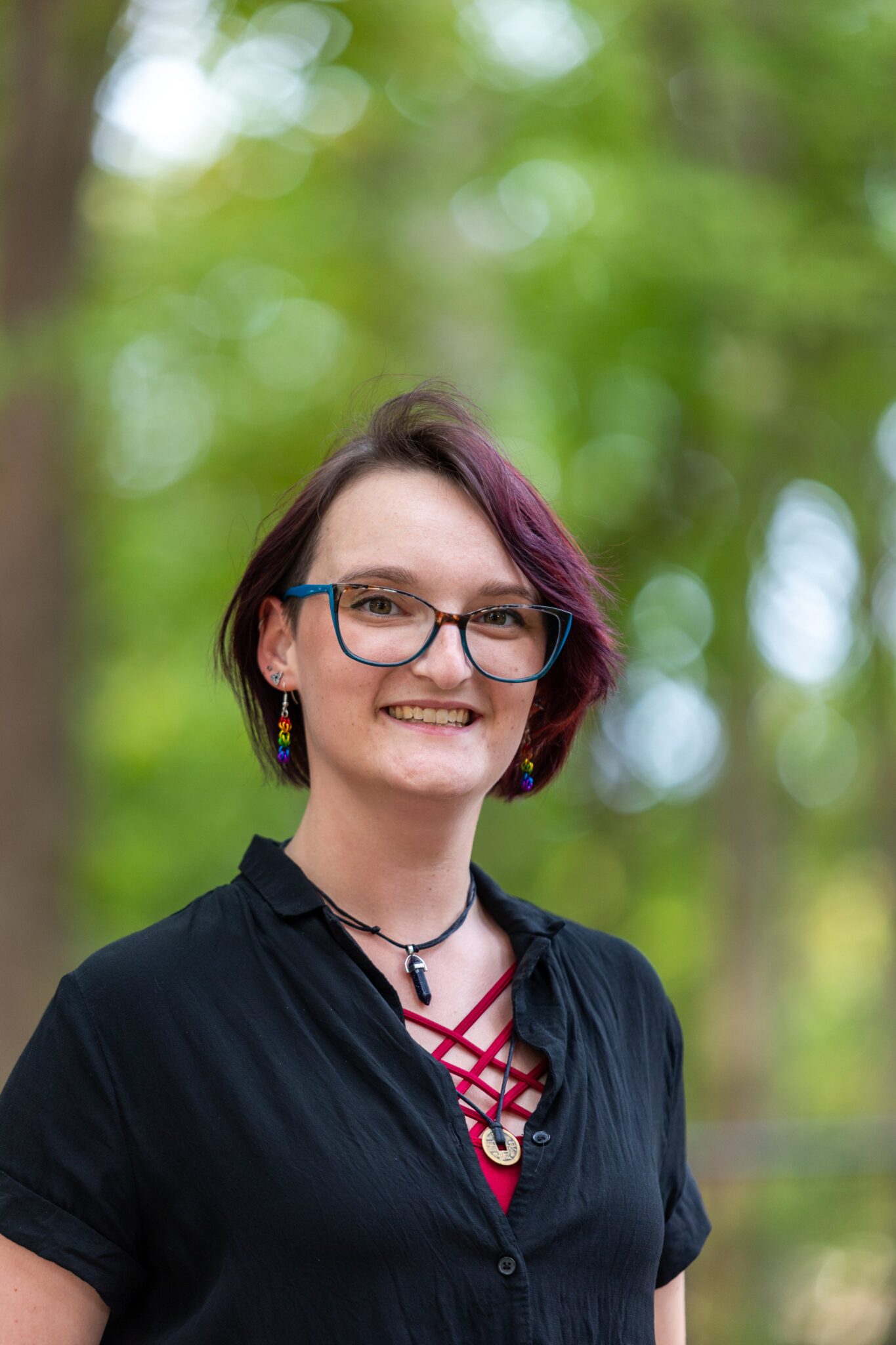 Lindsay Lutes Headshot-min